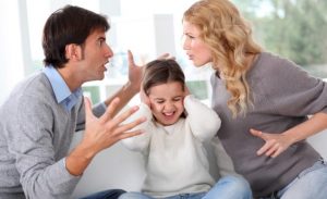 Normas de actuación de colegios y médicos ante padres separados